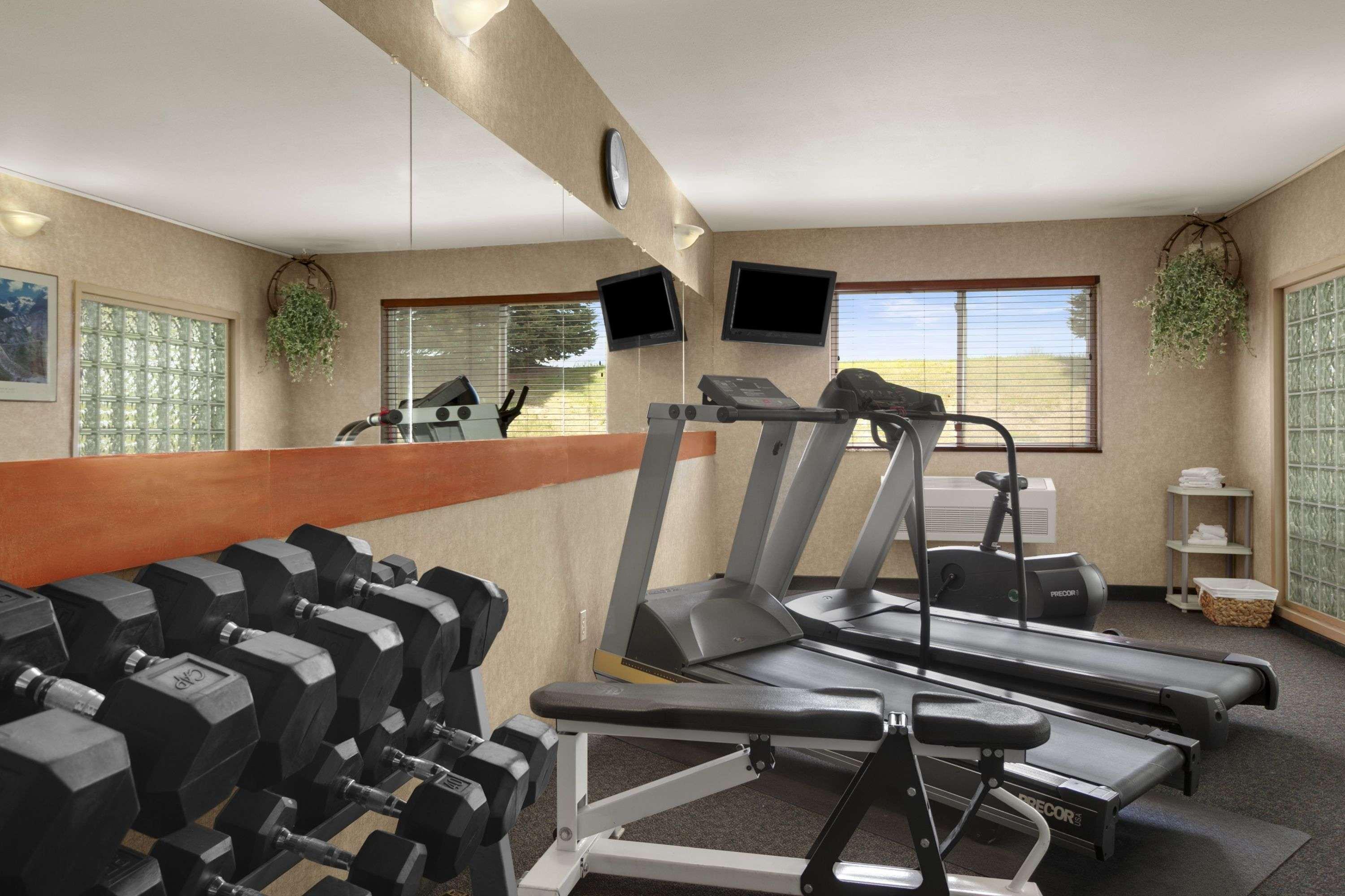 فندق Baymont By Wyndham Golden/Red Rocks لاكيووود، لوس أنجليس، كاليفورنيا المظهر الخارجي الصورة